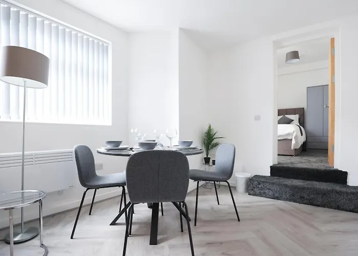 1Bed, 1 Bath - Jewellery Quarter Apartment Birmingham