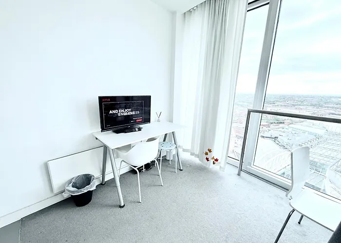 Cosy Nest At Bullring New Street Birmingham Free Wifi Apartment