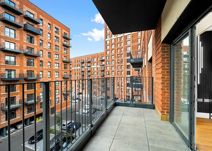 Luxury Apartment - Balcony - City Centre - Fast Wifi - Netflix 403D Birmingham