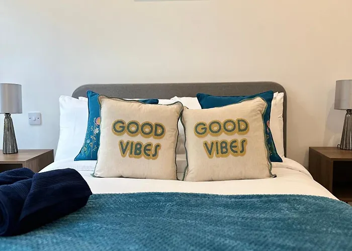 1 Bed Home Away From Home Birmingham