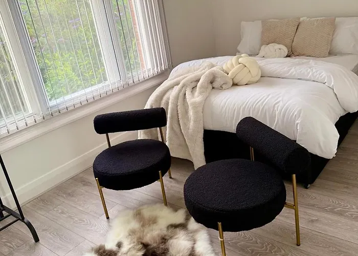 The Botanica, Stylish Edgbaston Escape With Garden Charm Apartment Birmingham
