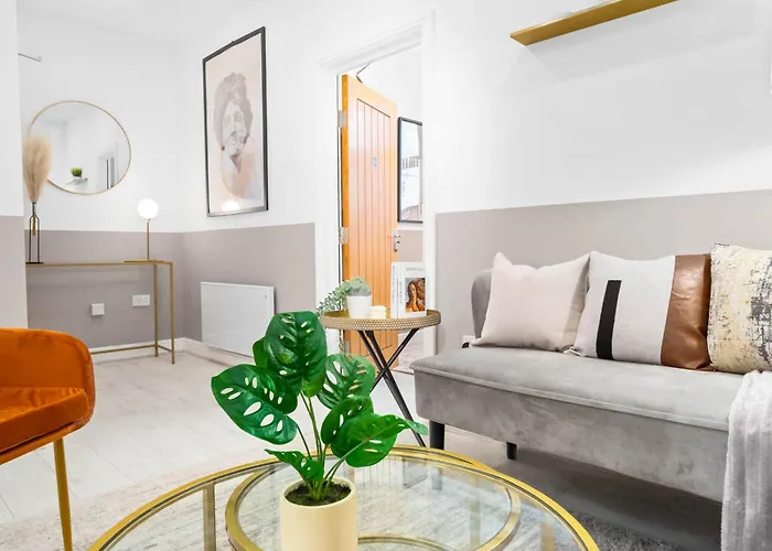 Luxury Apartment - Patio - Wifi - Smart Tv 2Mr Birmingham