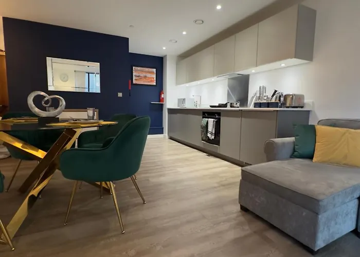 City Centre Paradise With Free Gym And Coffe Birmingham