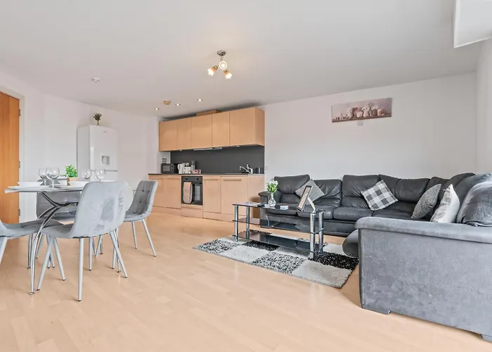 Cosy Ensuite By Canal - Steps To City Hotspots Birmingham