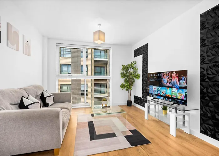 Stylish Apartment - City Centre - Free Netflix & Wifi - Parking - 304H Birmingham