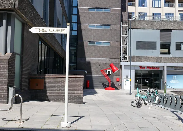 City Apartment - Walking Distance To Mailbox Birmingham