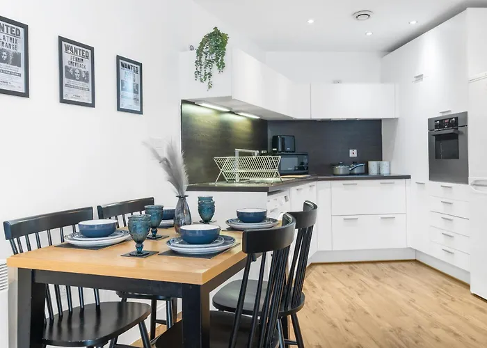 Luxury 2Bed Spacious Apartment- City Centre- Free Parking Birmingham