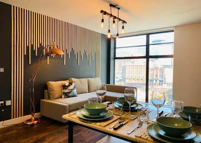 Birmingham City Centre Penthouse - B31Bj