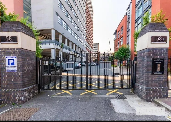 Birmingham City Centre Penthouse - B31Bj