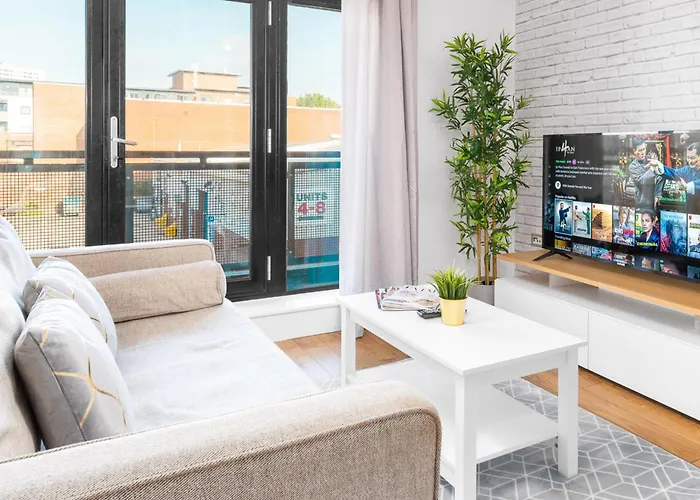 Stylish 2 Bedroom Apartment - City Centre - Balcony - Netflix 5Ac Birmingham