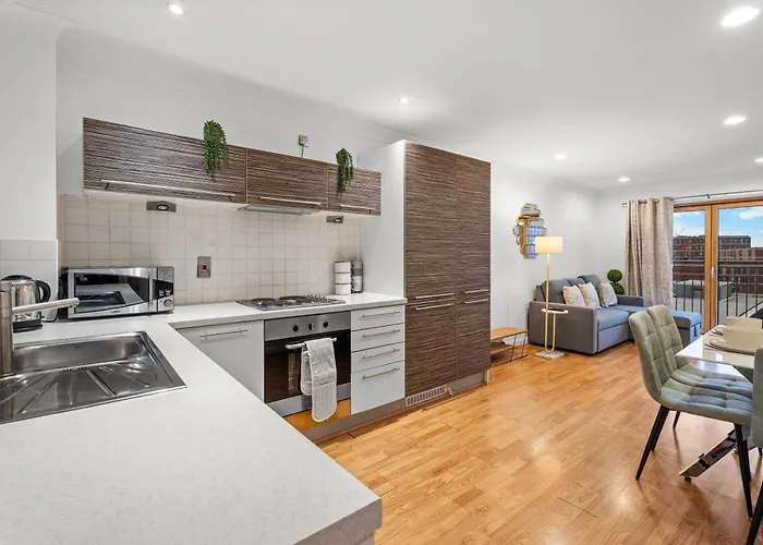 Stylish Retreat- 2 Bed City Centre Apartment Birmingham