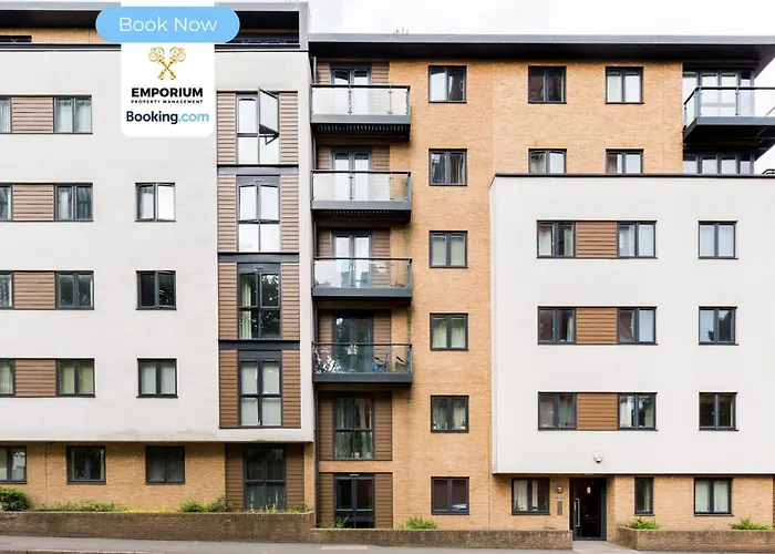 Cutlass Spacious 2Bdr Flat By Diakonia Residences - Free Wifi Birmingham
