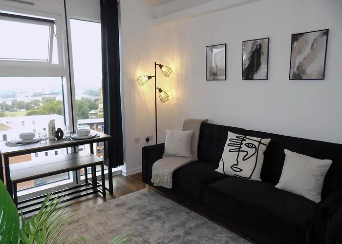 B1 Deluxe Suite Birmingham