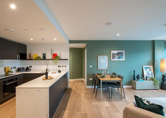 The Octagon By Your Perfect Stay Birmingham - Apart-Hotel Style - 24-Hour Reception & Gym