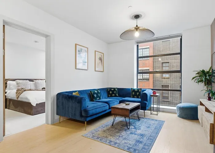 The Luxe Jq Residence - Sleeps 6 - City Centre - Secure Parking - Netflix Birmingham