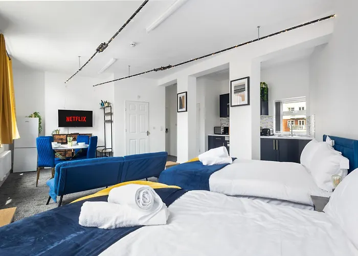 Trendy Studio Hideaway In Birmingham Jewellery Quarter