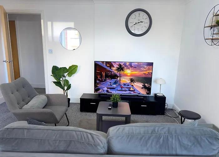 One Bedroom Flat In Birmingham City Centre With Free Underground Parking