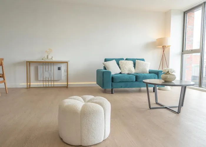 Birmingham City Centre Apartments - Digbeth