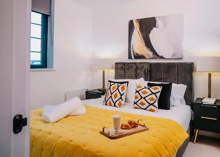 Lockside Apartment 24 Birmingham