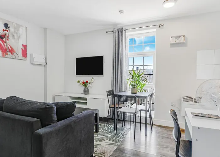 Birmingham Central Luxury Suites
