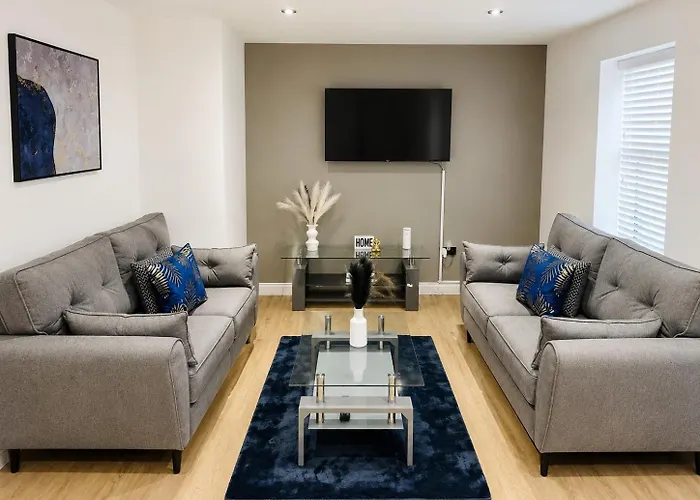 2 Beds Free Secure Car Or Van Park W Wifi-Netflix No Hidden Deposits Birmingham