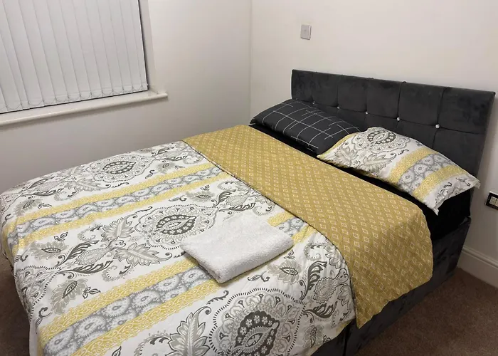 Luxurious Utilita 2 Bed Apartment 1000Mbps Internet Superfast Birmingham