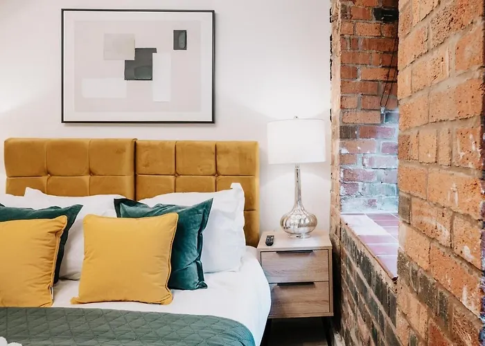 Lockside Apartment 3 Birmingham