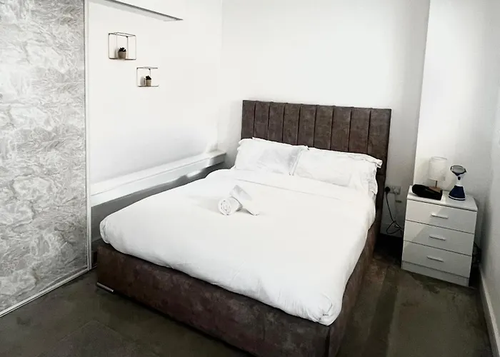 Digbeth Luxury 1 Bed Studio Apartment Birmingham