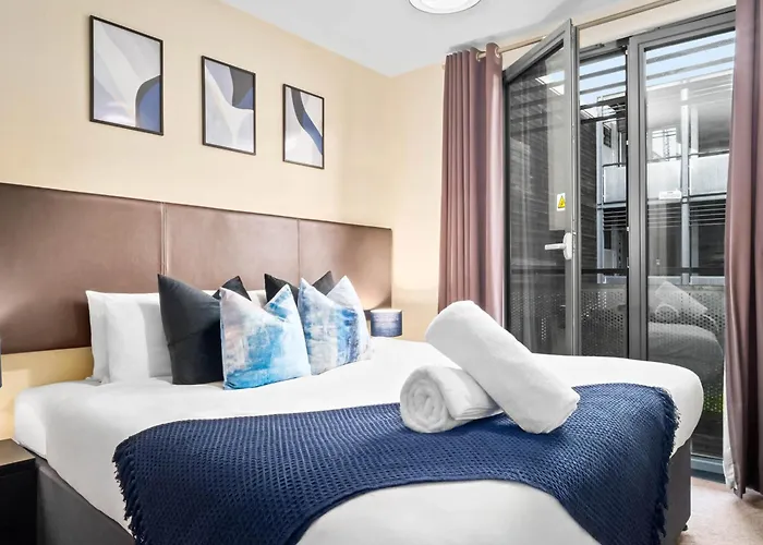 Arcadian Apartment - Balcony - Secure Parking - Fast Wifi - 39A Birmingham