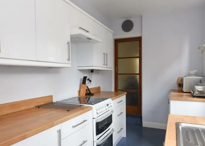 Johnson Road Near Erdington Station Apartment Birmingham