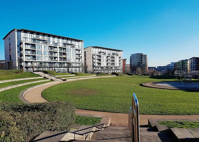 Parkview City Balcony Apartment With Self Checkin Birmingham